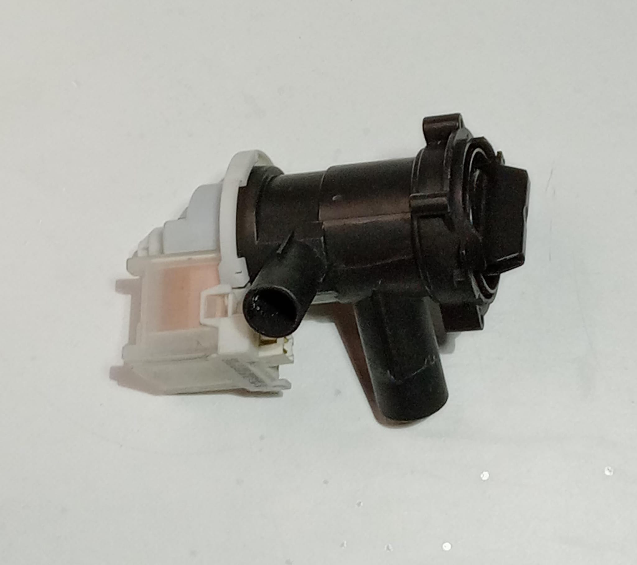 BOMBA DE DESAGUE BALAY