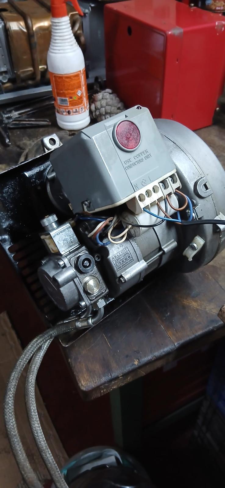 QUEMADOR KADET TRONIC